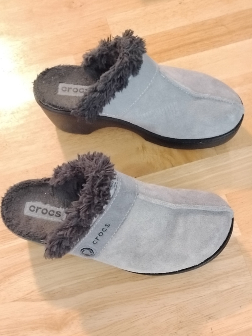 Crocs Ladies Shoes Size 7W New - Picture 3 of 7